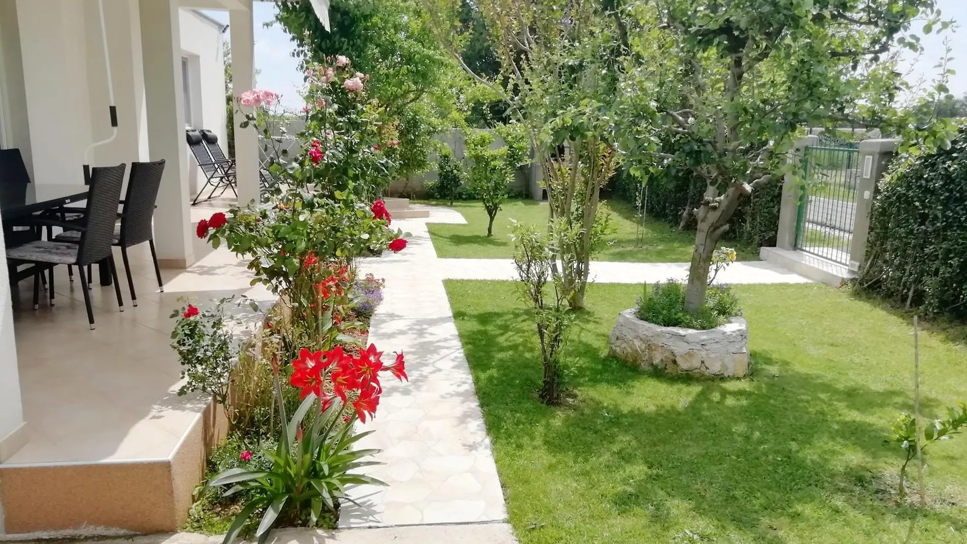 Holiday Home Davorka With Garden And Barbecue Ližnjan